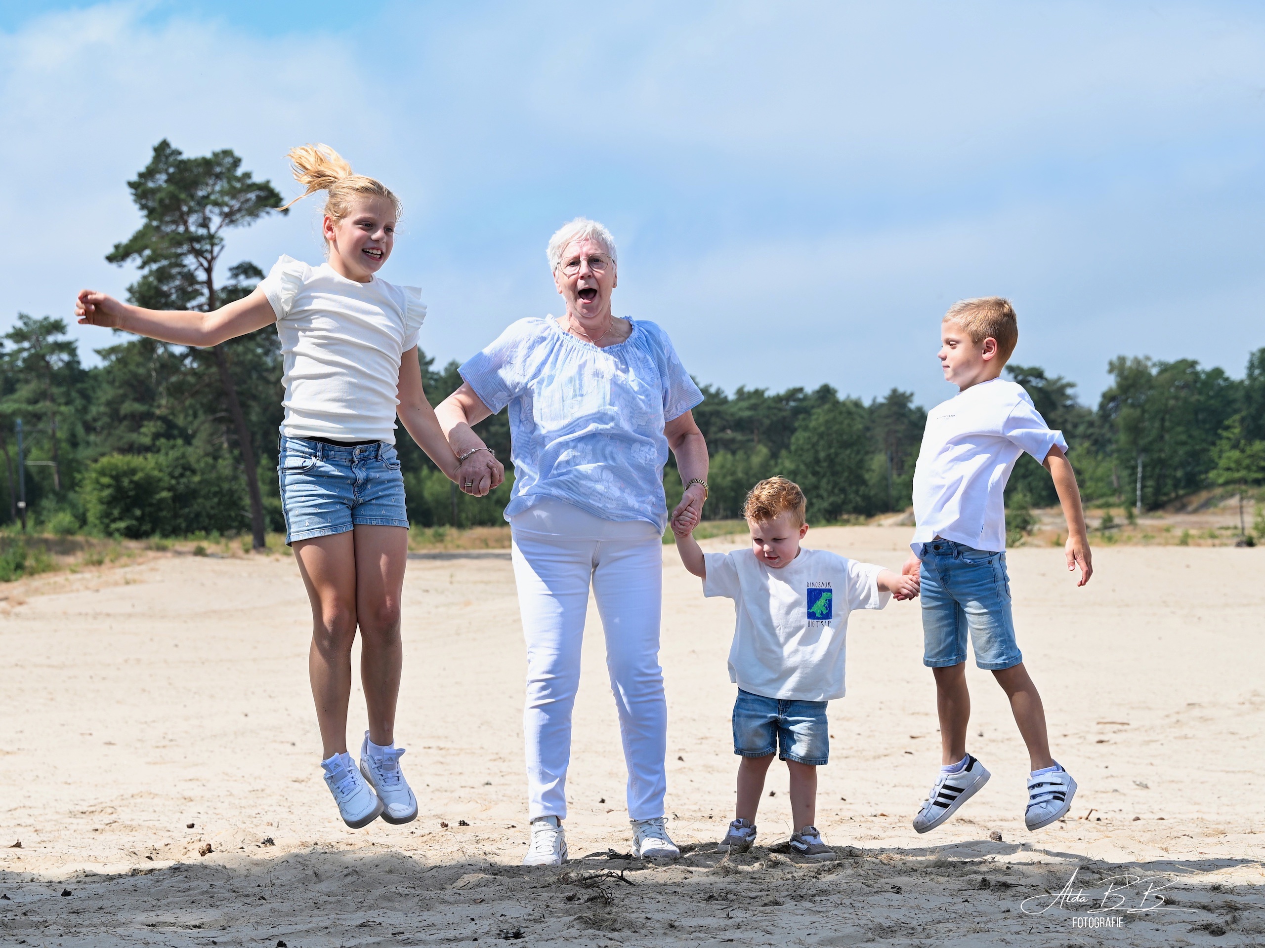 oma met kleinkids